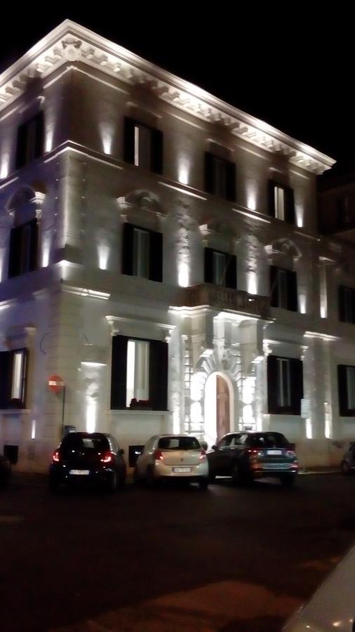 Palestro Guest House 247 ローマ エクステリア 写真
